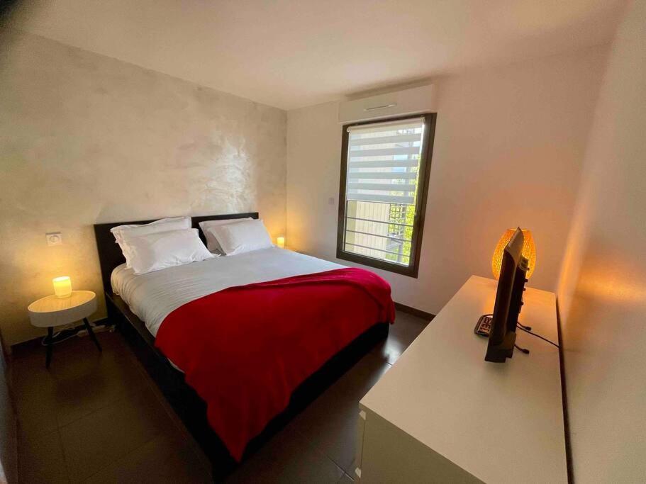 Superbe Appartement, Piscine, Vue Mer Et Montagnes Antibes Ngoại thất bức ảnh