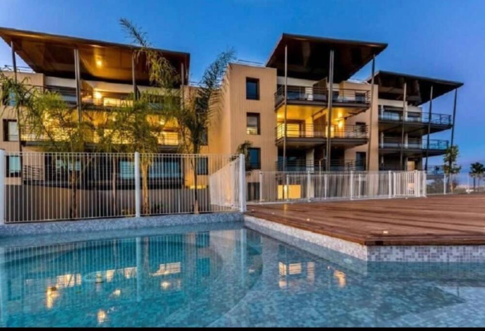Superbe Appartement, Piscine, Vue Mer Et Montagnes Antibes Ngoại thất bức ảnh